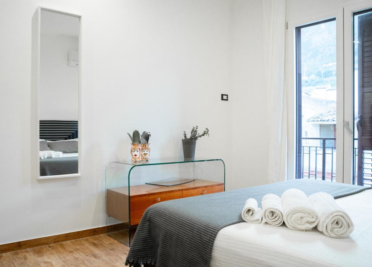 Civico64 Apartments Castellammare del Golfo Exterior photo